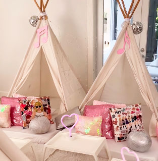 Pijamada Taylor Swift UPA